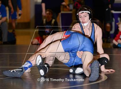 Thumbnail 3 in NIAA Northern Nevada D1 Regional Wrestling Championships photogallery.