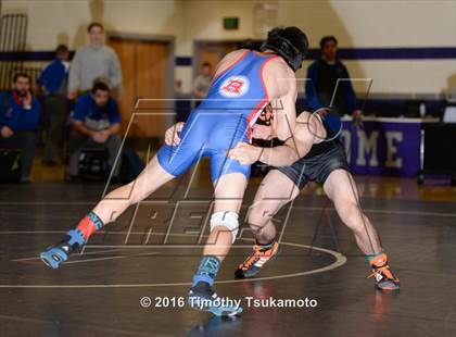 Thumbnail 2 in NIAA Northern Nevada D1 Regional Wrestling Championships photogallery.
