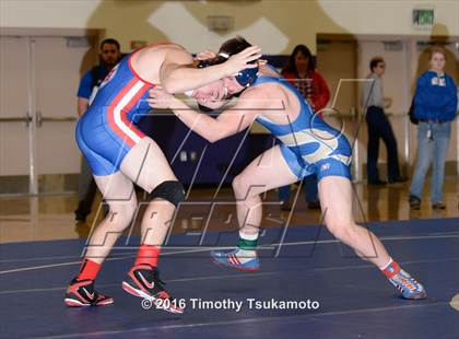 Thumbnail 2 in NIAA Northern Nevada D1 Regional Wrestling Championships photogallery.
