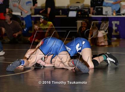 Thumbnail 3 in NIAA Northern Nevada D1 Regional Wrestling Championships photogallery.