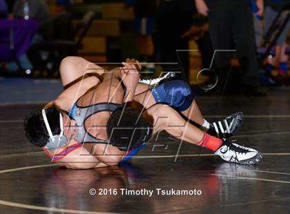 Thumbnail 2 in NIAA Northern Nevada D1 Regional Wrestling Championships photogallery.