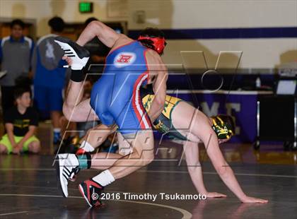 Thumbnail 2 in NIAA Northern Nevada D1 Regional Wrestling Championships photogallery.