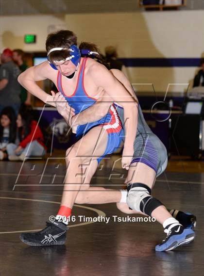 Thumbnail 3 in NIAA Northern Nevada D1 Regional Wrestling Championships photogallery.