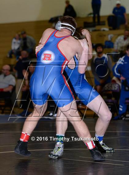 Thumbnail 2 in NIAA Northern Nevada D1 Regional Wrestling Championships photogallery.