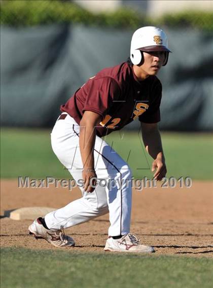 Thumbnail 2 in Salpointe Catholic vs. Esperanza (Diamond Sports National Classic) photogallery.