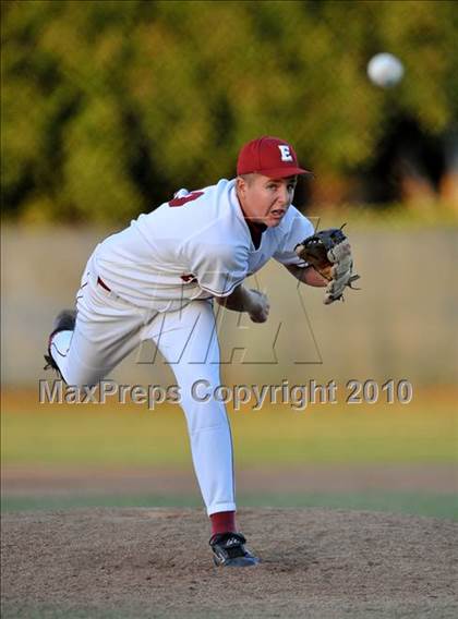 Thumbnail 1 in Salpointe Catholic vs. Esperanza (Diamond Sports National Classic) photogallery.