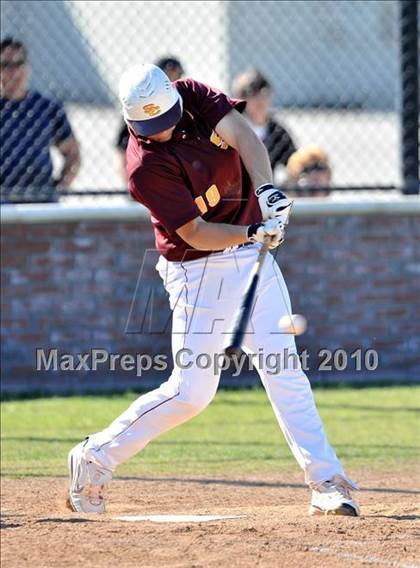 Thumbnail 2 in Salpointe Catholic vs. Esperanza (Diamond Sports National Classic) photogallery.
