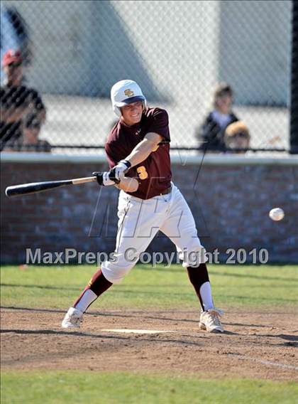 Thumbnail 3 in Salpointe Catholic vs. Esperanza (Diamond Sports National Classic) photogallery.
