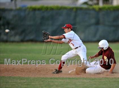 Thumbnail 1 in Salpointe Catholic vs. Esperanza (Diamond Sports National Classic) photogallery.