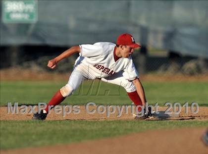 Thumbnail 1 in Salpointe Catholic vs. Esperanza (Diamond Sports National Classic) photogallery.