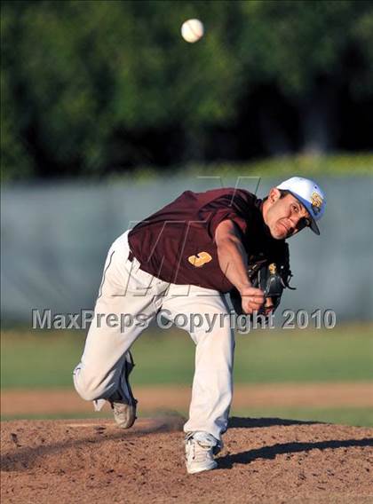 Thumbnail 1 in Salpointe Catholic vs. Esperanza (Diamond Sports National Classic) photogallery.