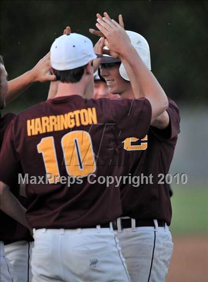 Thumbnail 1 in Salpointe Catholic vs. Esperanza (Diamond Sports National Classic) photogallery.