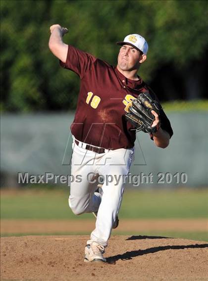 Thumbnail 1 in Salpointe Catholic vs. Esperanza (Diamond Sports National Classic) photogallery.