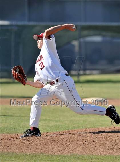 Thumbnail 3 in Salpointe Catholic vs. Esperanza (Diamond Sports National Classic) photogallery.