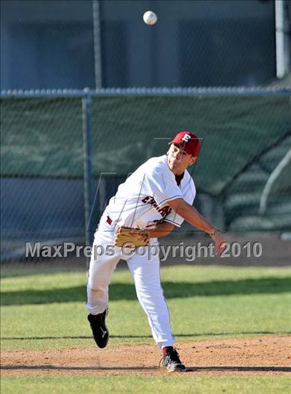 Thumbnail 2 in Salpointe Catholic vs. Esperanza (Diamond Sports National Classic) photogallery.