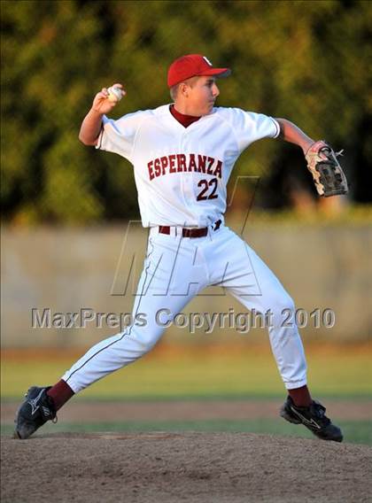 Thumbnail 3 in Salpointe Catholic vs. Esperanza (Diamond Sports National Classic) photogallery.