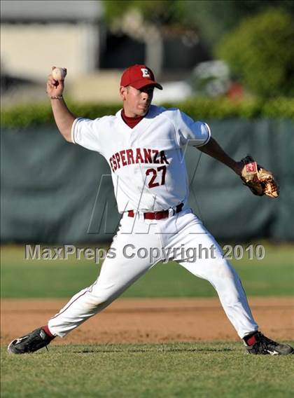 Thumbnail 1 in Salpointe Catholic vs. Esperanza (Diamond Sports National Classic) photogallery.