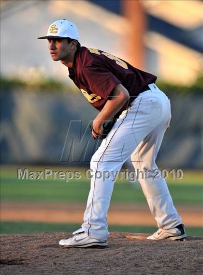 Thumbnail 1 in Salpointe Catholic vs. Esperanza (Diamond Sports National Classic) photogallery.