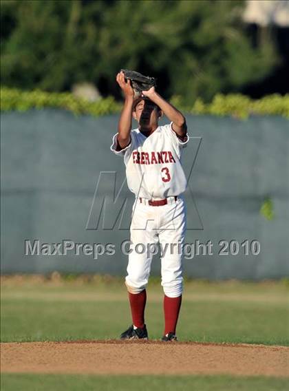 Thumbnail 3 in Salpointe Catholic vs. Esperanza (Diamond Sports National Classic) photogallery.