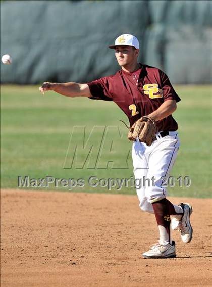 Thumbnail 3 in Salpointe Catholic vs. Esperanza (Diamond Sports National Classic) photogallery.
