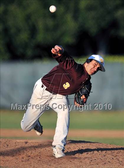 Thumbnail 1 in Salpointe Catholic vs. Esperanza (Diamond Sports National Classic) photogallery.