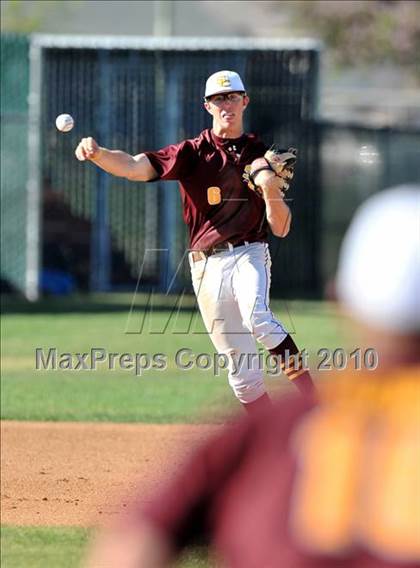 Thumbnail 3 in Salpointe Catholic vs. Esperanza (Diamond Sports National Classic) photogallery.