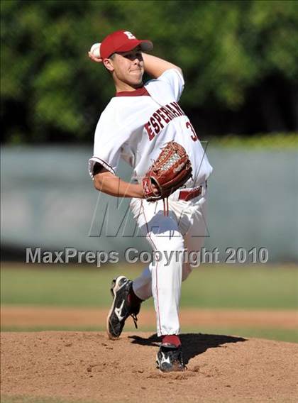 Thumbnail 1 in Salpointe Catholic vs. Esperanza (Diamond Sports National Classic) photogallery.