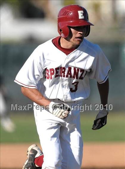 Thumbnail 2 in Salpointe Catholic vs. Esperanza (Diamond Sports National Classic) photogallery.