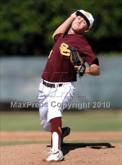 Thumbnail 2 in Salpointe Catholic vs. Esperanza (Diamond Sports National Classic) photogallery.