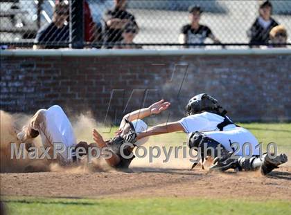 Thumbnail 1 in Salpointe Catholic vs. Esperanza (Diamond Sports National Classic) photogallery.