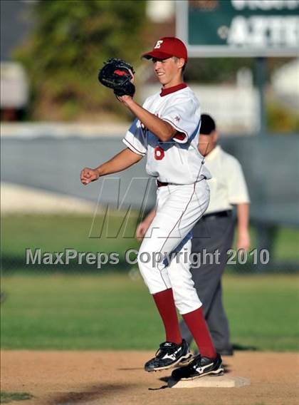 Thumbnail 1 in Salpointe Catholic vs. Esperanza (Diamond Sports National Classic) photogallery.