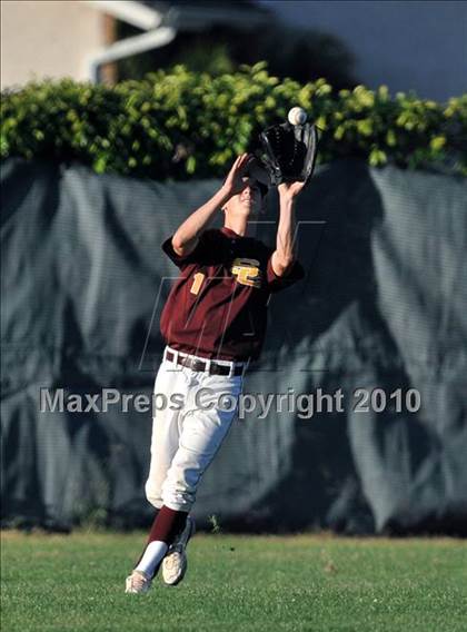 Thumbnail 2 in Salpointe Catholic vs. Esperanza (Diamond Sports National Classic) photogallery.