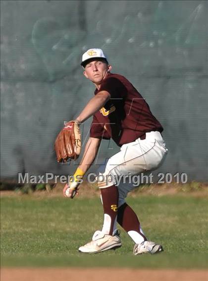Thumbnail 2 in Salpointe Catholic vs. Esperanza (Diamond Sports National Classic) photogallery.