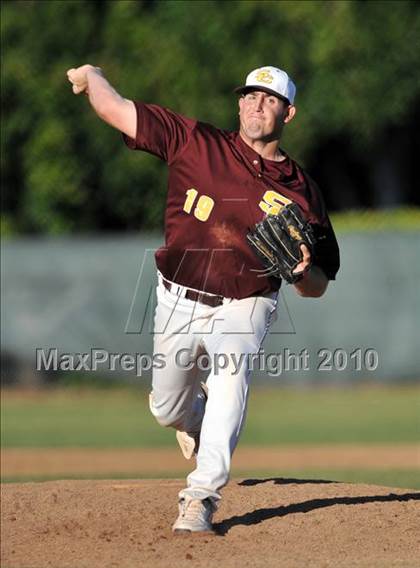 Thumbnail 3 in Salpointe Catholic vs. Esperanza (Diamond Sports National Classic) photogallery.