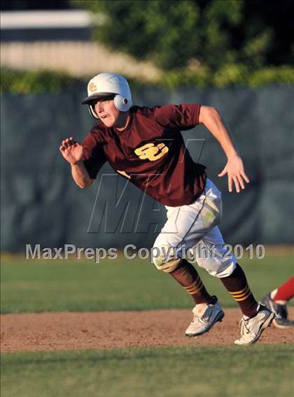 Thumbnail 1 in Salpointe Catholic vs. Esperanza (Diamond Sports National Classic) photogallery.