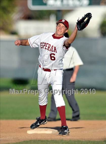 Thumbnail 1 in Salpointe Catholic vs. Esperanza (Diamond Sports National Classic) photogallery.