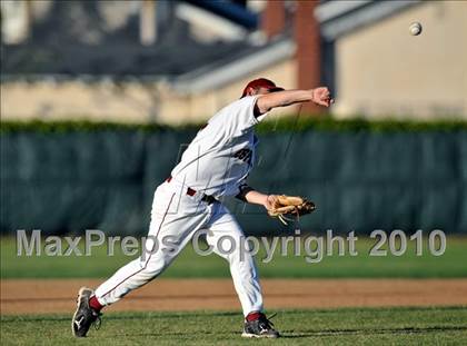 Thumbnail 1 in Salpointe Catholic vs. Esperanza (Diamond Sports National Classic) photogallery.