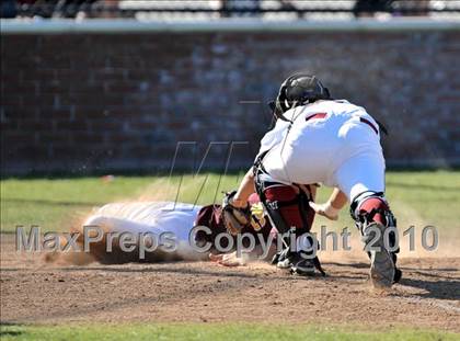 Thumbnail 2 in Salpointe Catholic vs. Esperanza (Diamond Sports National Classic) photogallery.