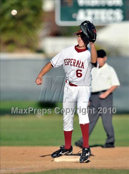 Thumbnail 3 in Salpointe Catholic vs. Esperanza (Diamond Sports National Classic) photogallery.
