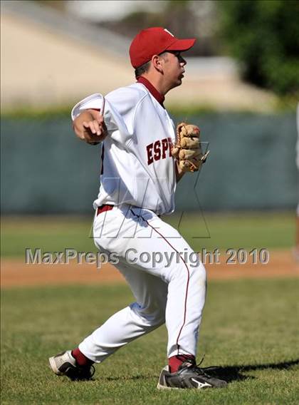 Thumbnail 2 in Salpointe Catholic vs. Esperanza (Diamond Sports National Classic) photogallery.