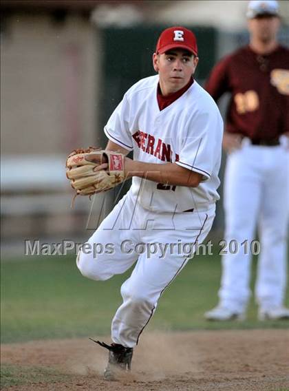Thumbnail 3 in Salpointe Catholic vs. Esperanza (Diamond Sports National Classic) photogallery.