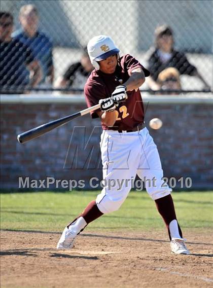 Thumbnail 3 in Salpointe Catholic vs. Esperanza (Diamond Sports National Classic) photogallery.