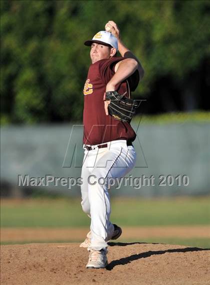 Thumbnail 2 in Salpointe Catholic vs. Esperanza (Diamond Sports National Classic) photogallery.
