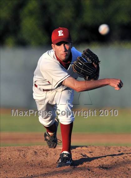 Thumbnail 2 in Salpointe Catholic vs. Esperanza (Diamond Sports National Classic) photogallery.