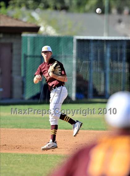 Thumbnail 2 in Salpointe Catholic vs. Esperanza (Diamond Sports National Classic) photogallery.