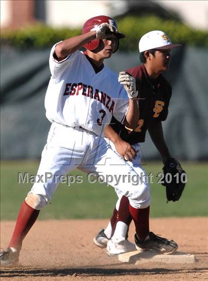 Thumbnail 3 in Salpointe Catholic vs. Esperanza (Diamond Sports National Classic) photogallery.