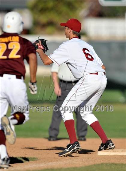 Thumbnail 3 in Salpointe Catholic vs. Esperanza (Diamond Sports National Classic) photogallery.