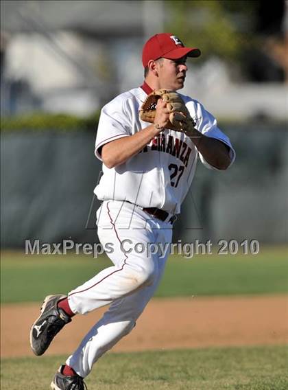 Thumbnail 2 in Salpointe Catholic vs. Esperanza (Diamond Sports National Classic) photogallery.