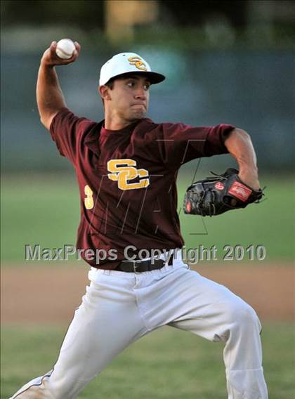 Thumbnail 1 in Salpointe Catholic vs. Esperanza (Diamond Sports National Classic) photogallery.