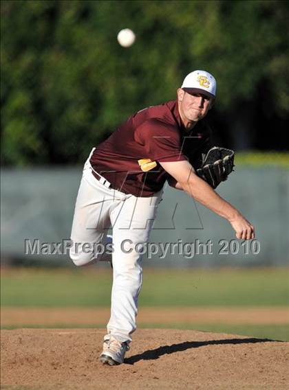 Thumbnail 3 in Salpointe Catholic vs. Esperanza (Diamond Sports National Classic) photogallery.